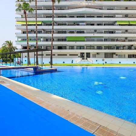 Uhc Montecarlo Apartments Salou Exterior foto