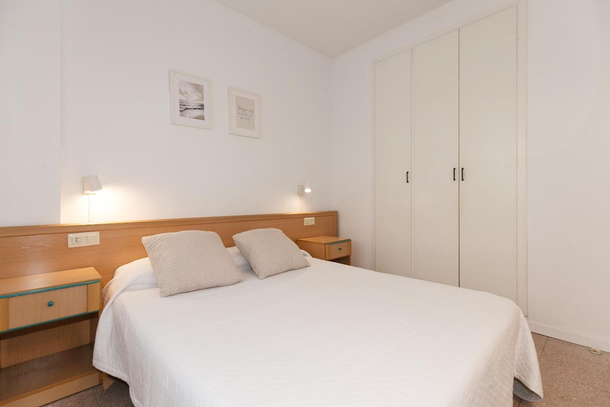 Uhc Montecarlo Apartments Salou Exterior foto